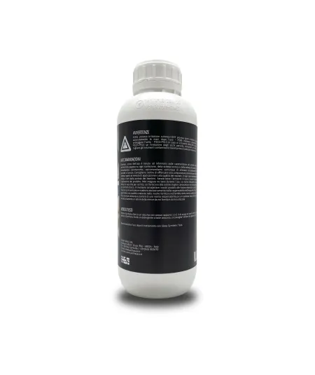 SYNTHETIC-DET: Water-based nanotechnology cleaner for synthetic teak
